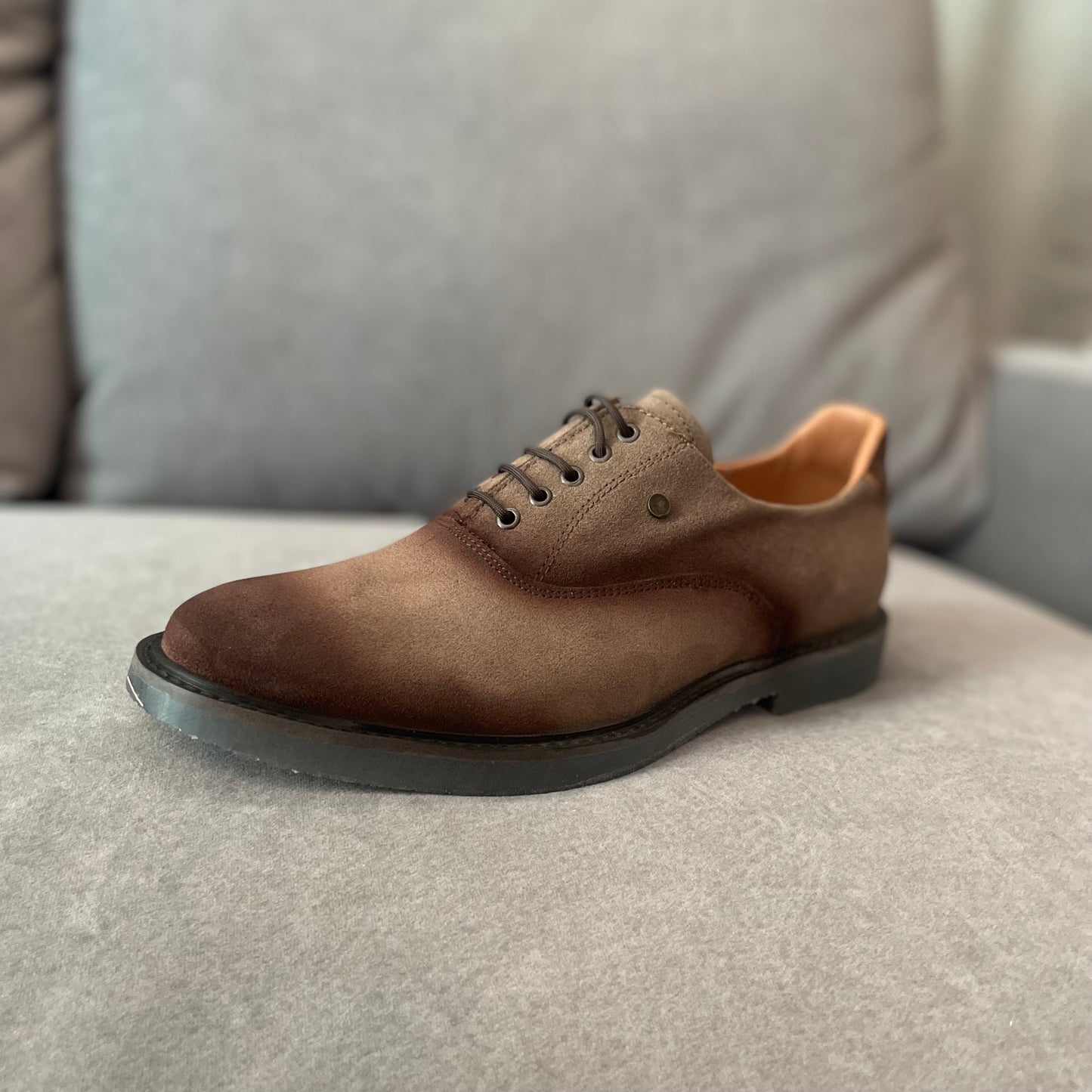 Oxford gamuza canela Mod Enzo 001