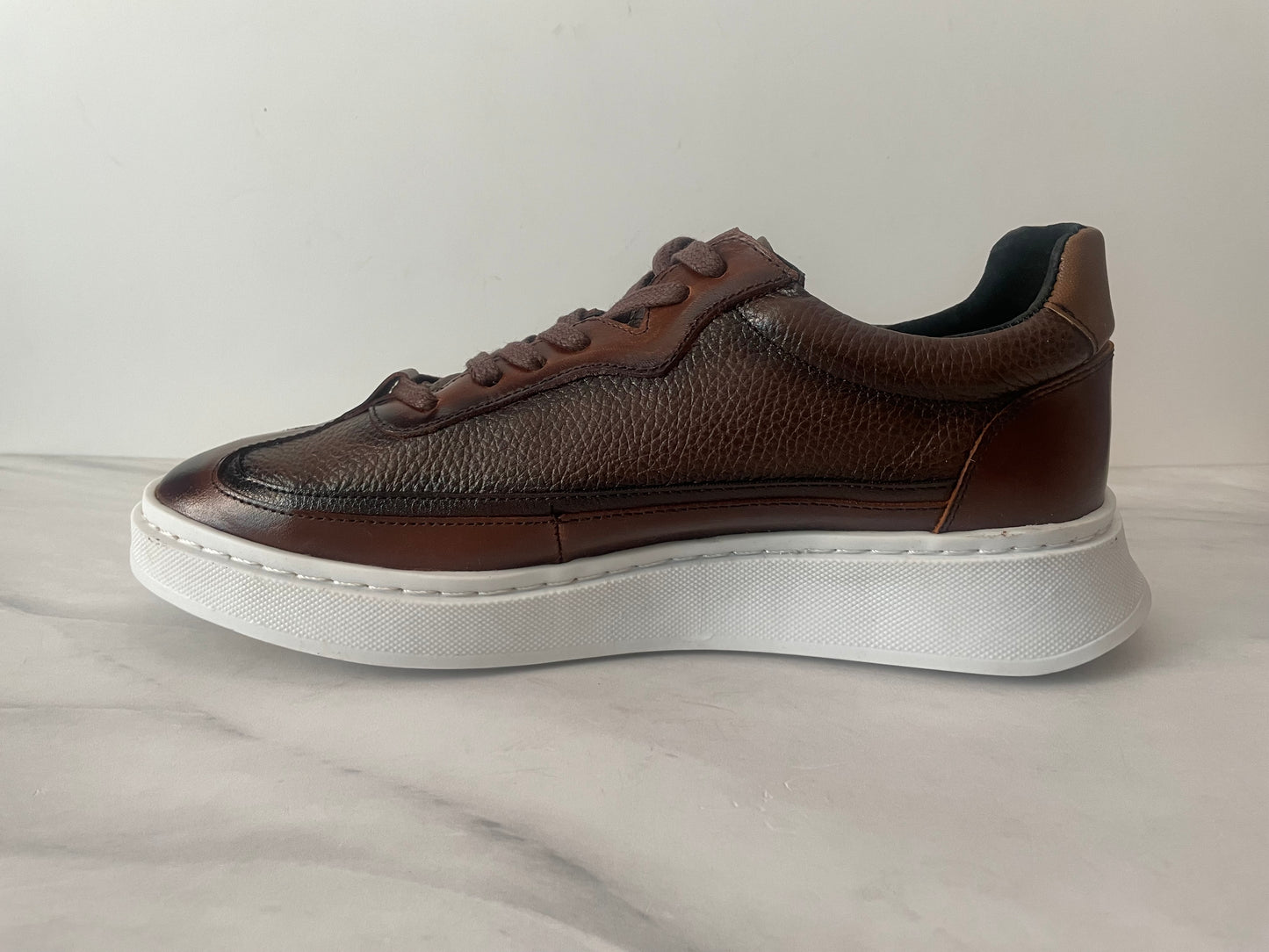 Sneakers Hugo oak corte piel Mod 121