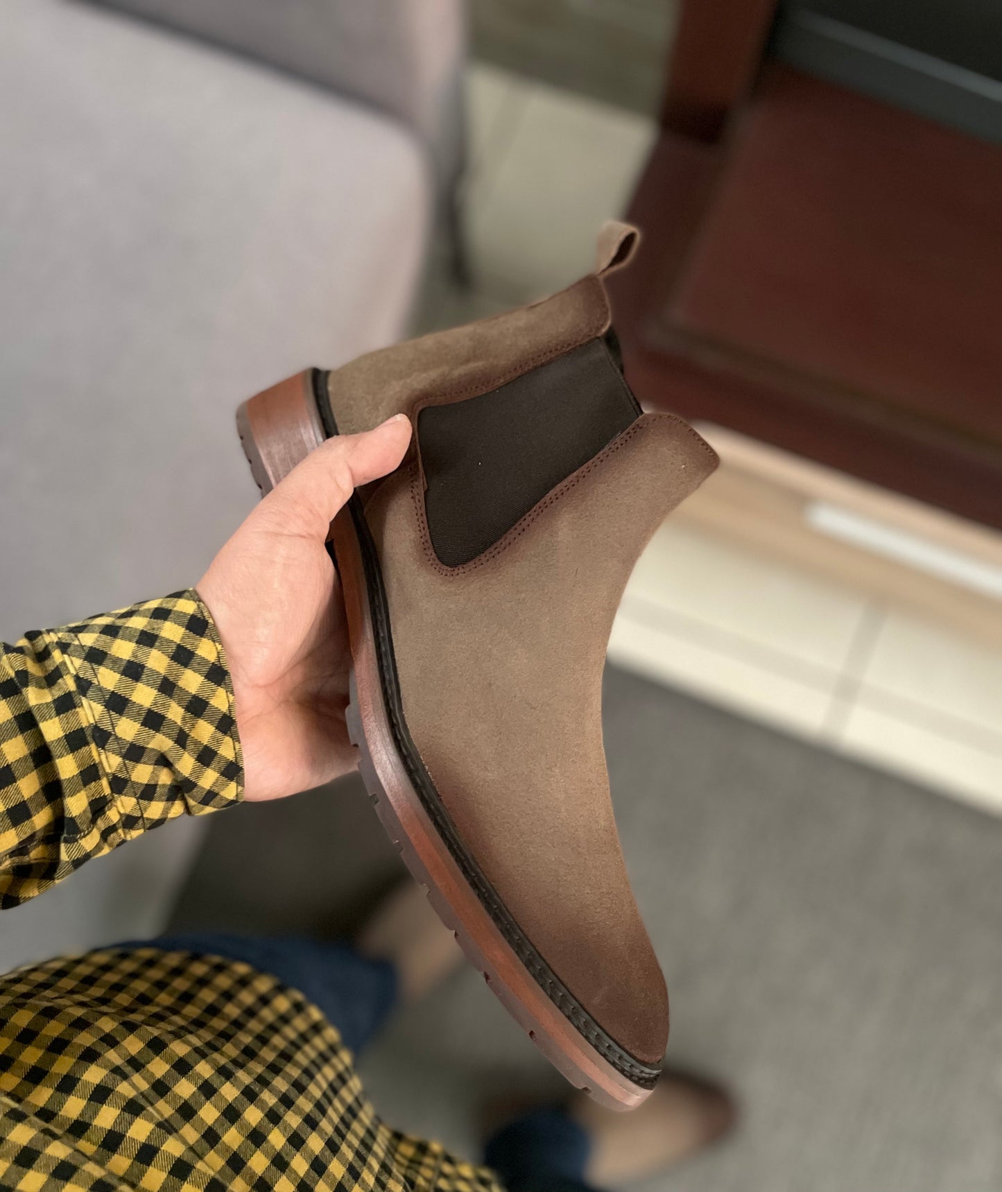 Bota Chelsea Henrry gamuza canela modelo 400