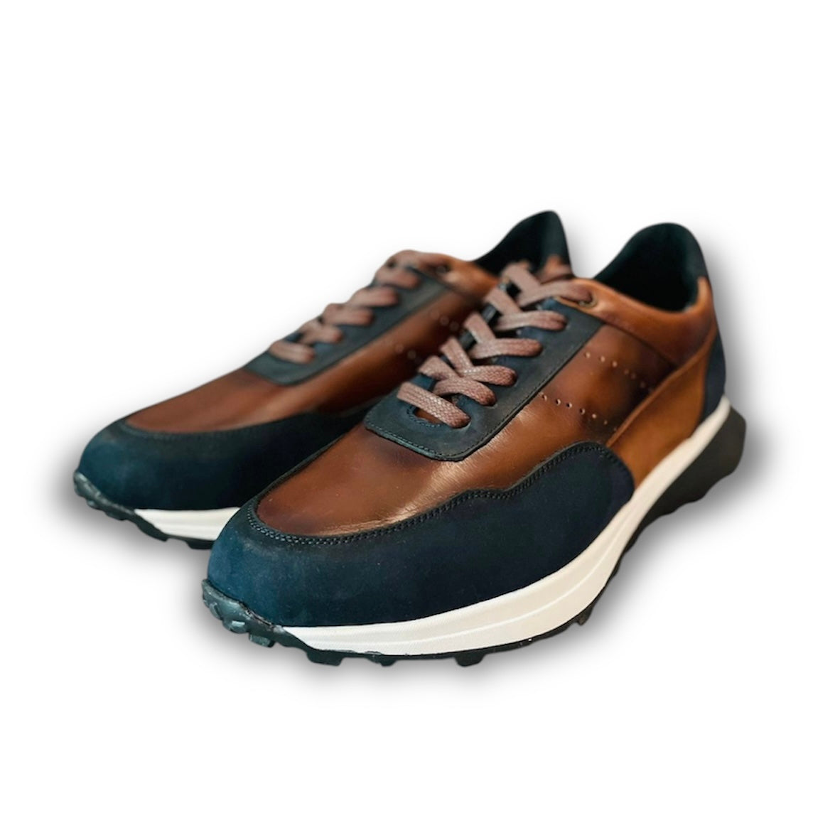 Sneakers wolf Navy corte y forro de piel Mod 1212