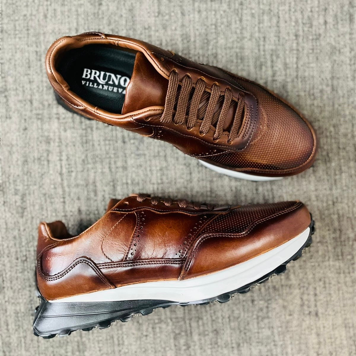 Sneakers de piel color color cognac crazy suela ultraligera de Eva Mod 20010