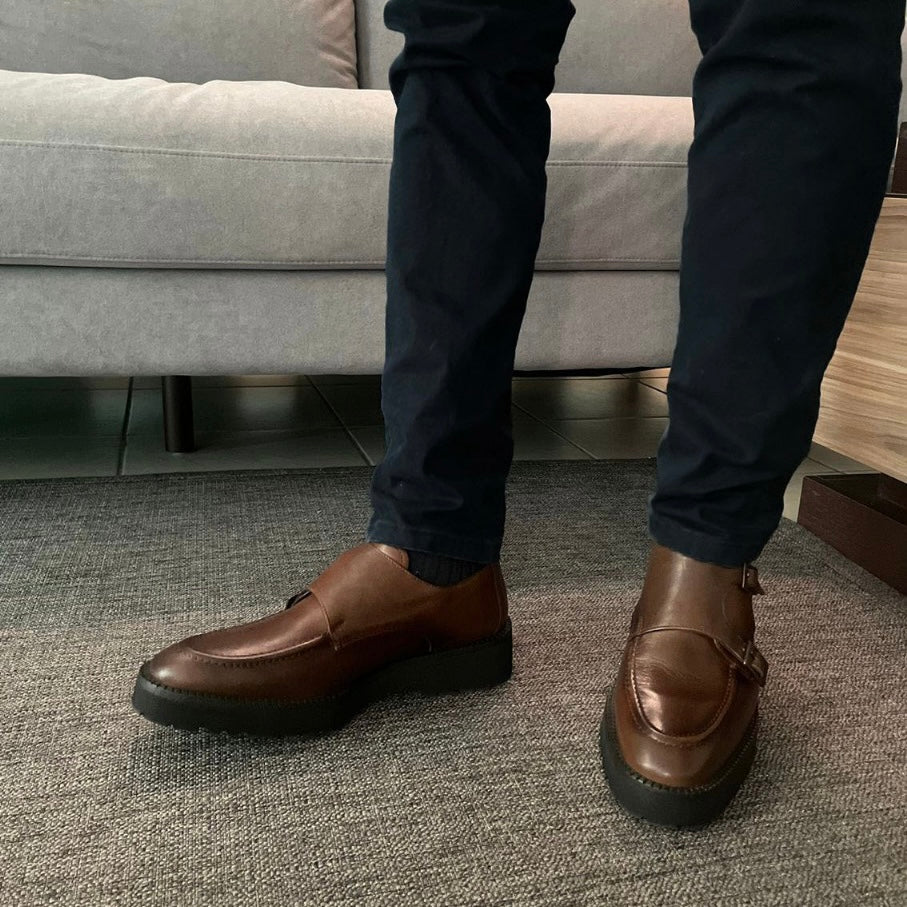 Monkstrap café Atanado Mod 7003