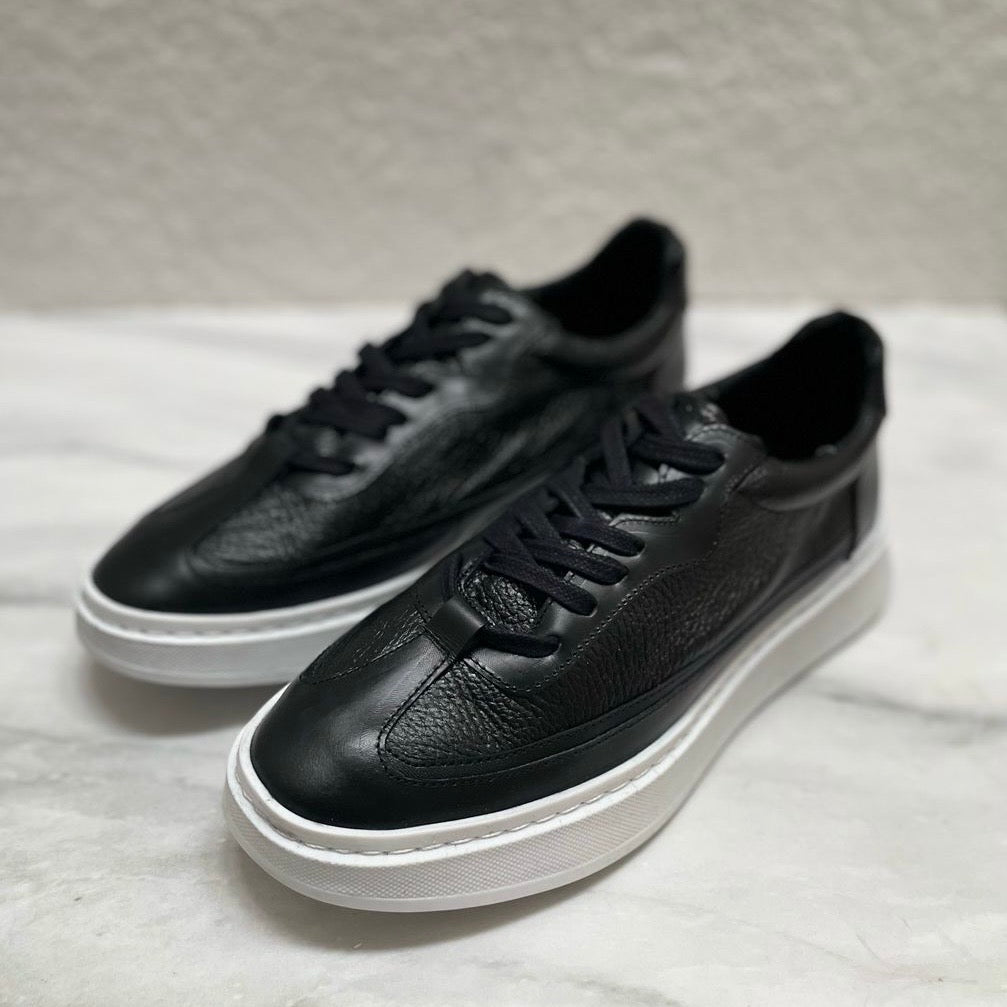 Sneakers Hugo black corte piel Mod 121