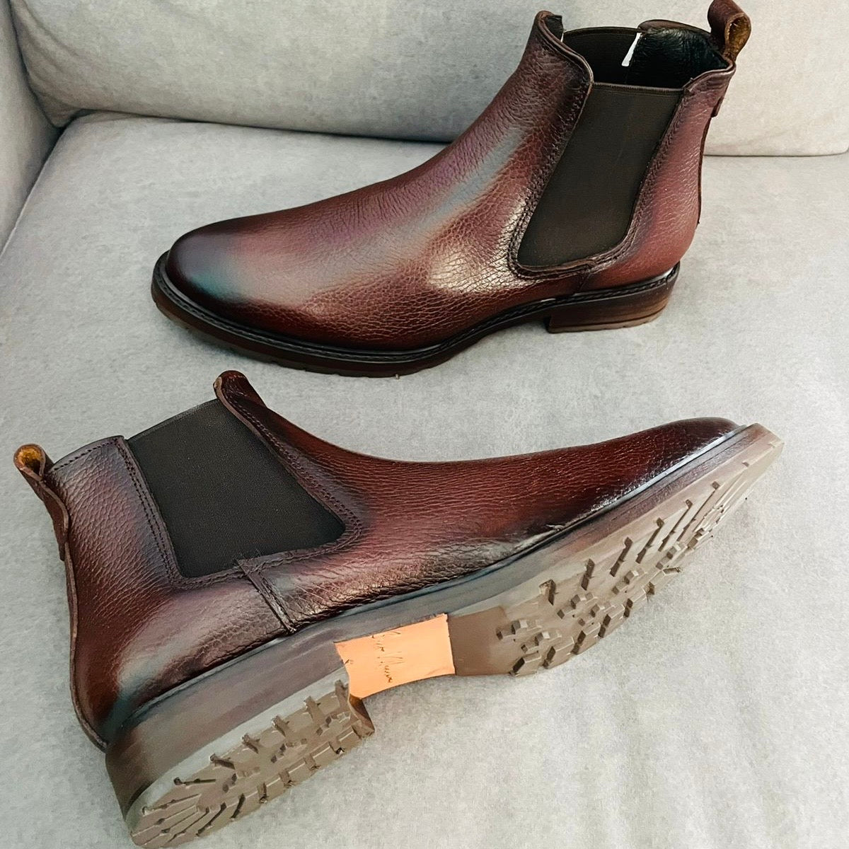Bota Chelsea Flotter ahumada corte de piel color cogñac modelo 400