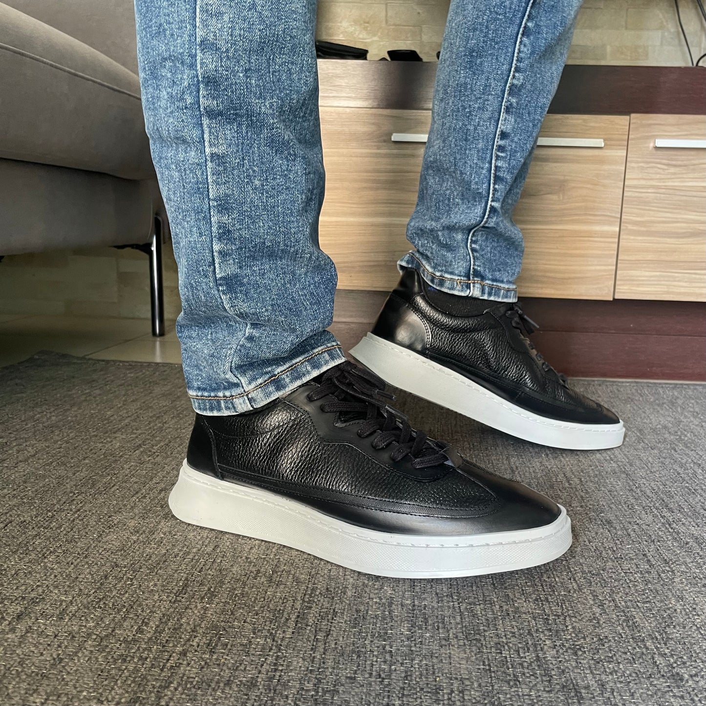 Sneakers Hugo black corte piel Mod 121