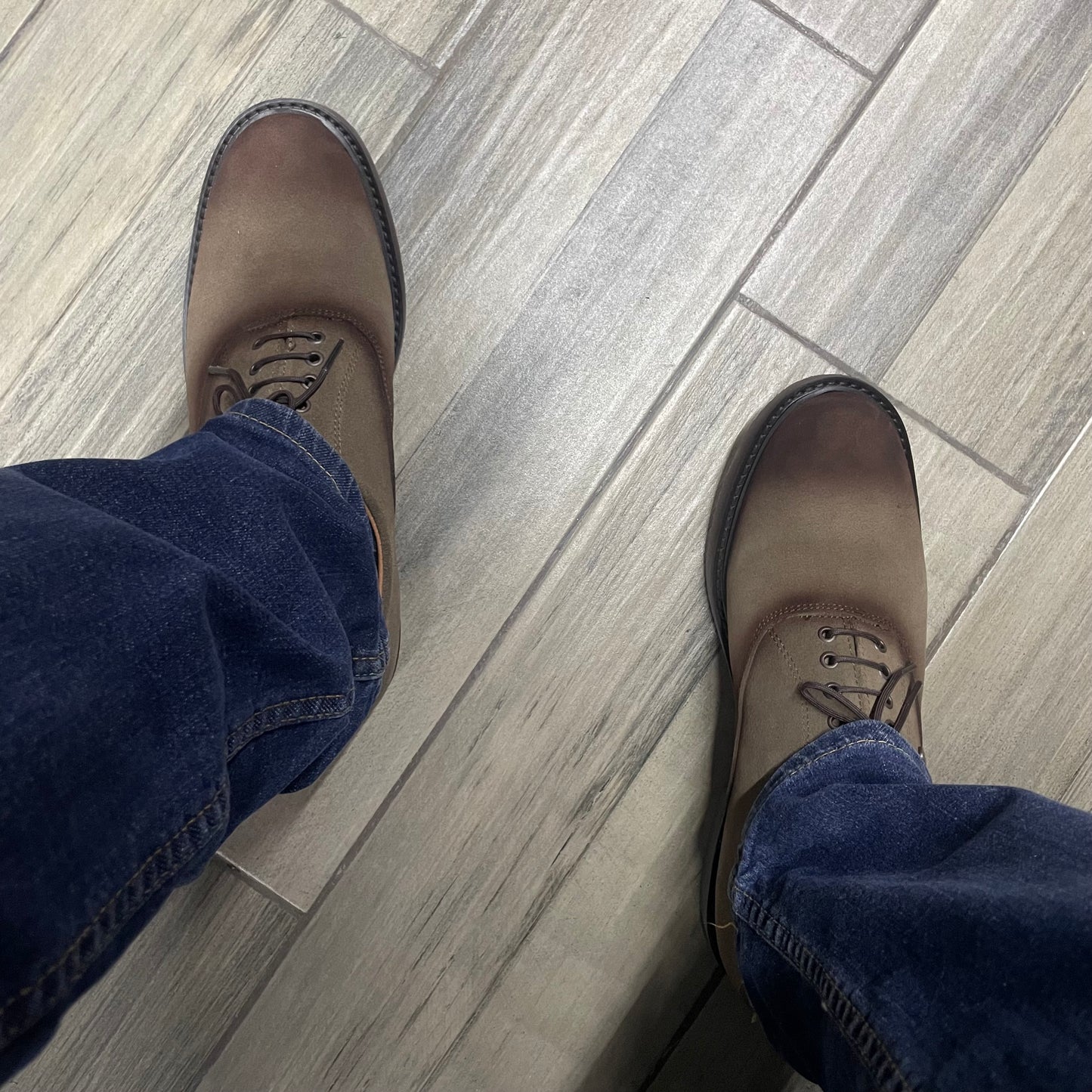Oxford gamuza canela Mod Enzo 001