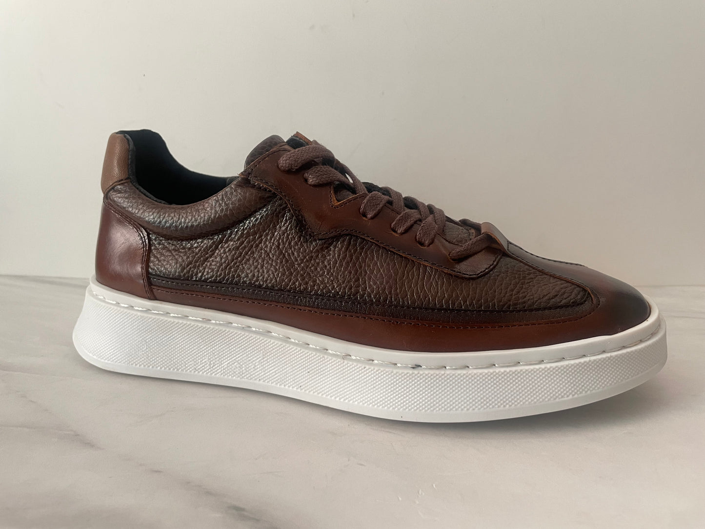 Sneakers Hugo oak corte piel Mod 121