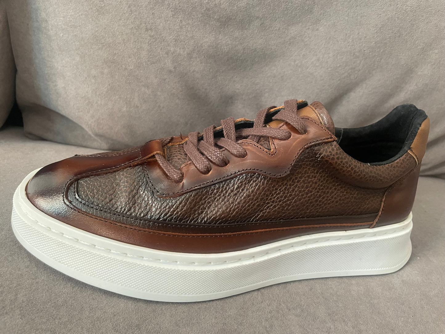 Sneakers Hugo oak corte piel Mod 121