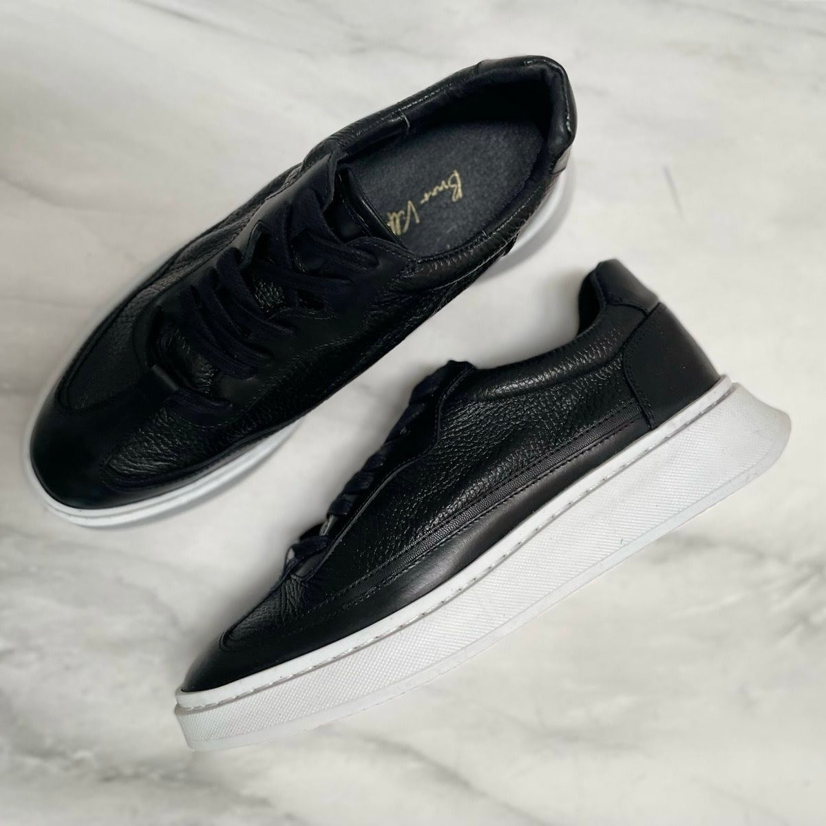 Sneakers Hugo black corte piel Mod 121