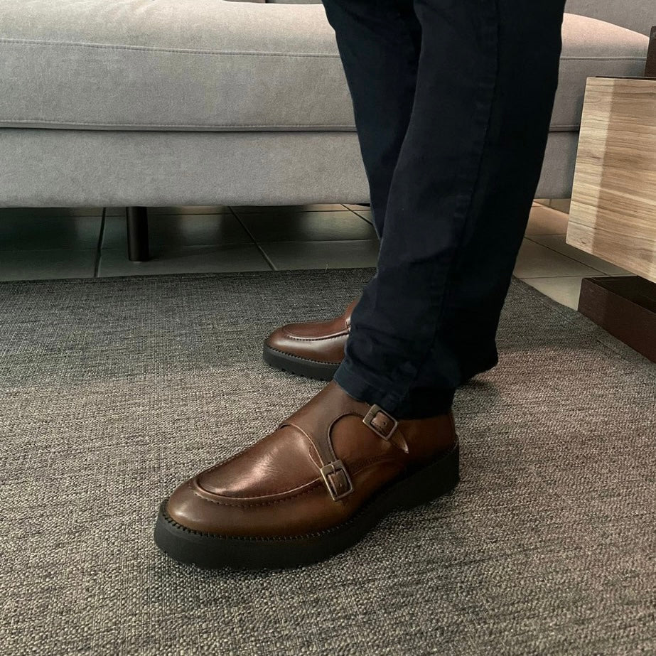 Monkstrap café Atanado Mod 7003