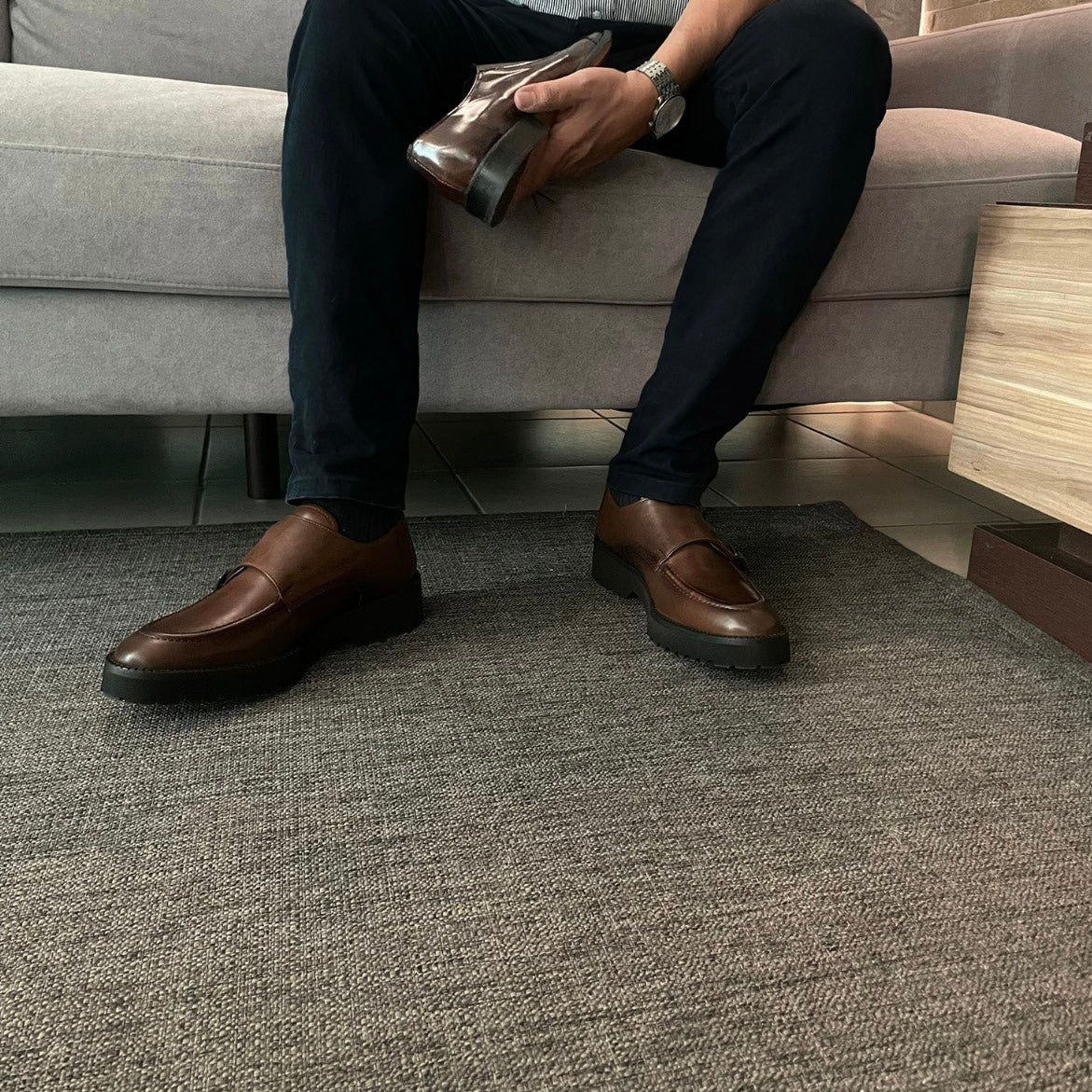 Monkstrap café Atanado Mod 7003
