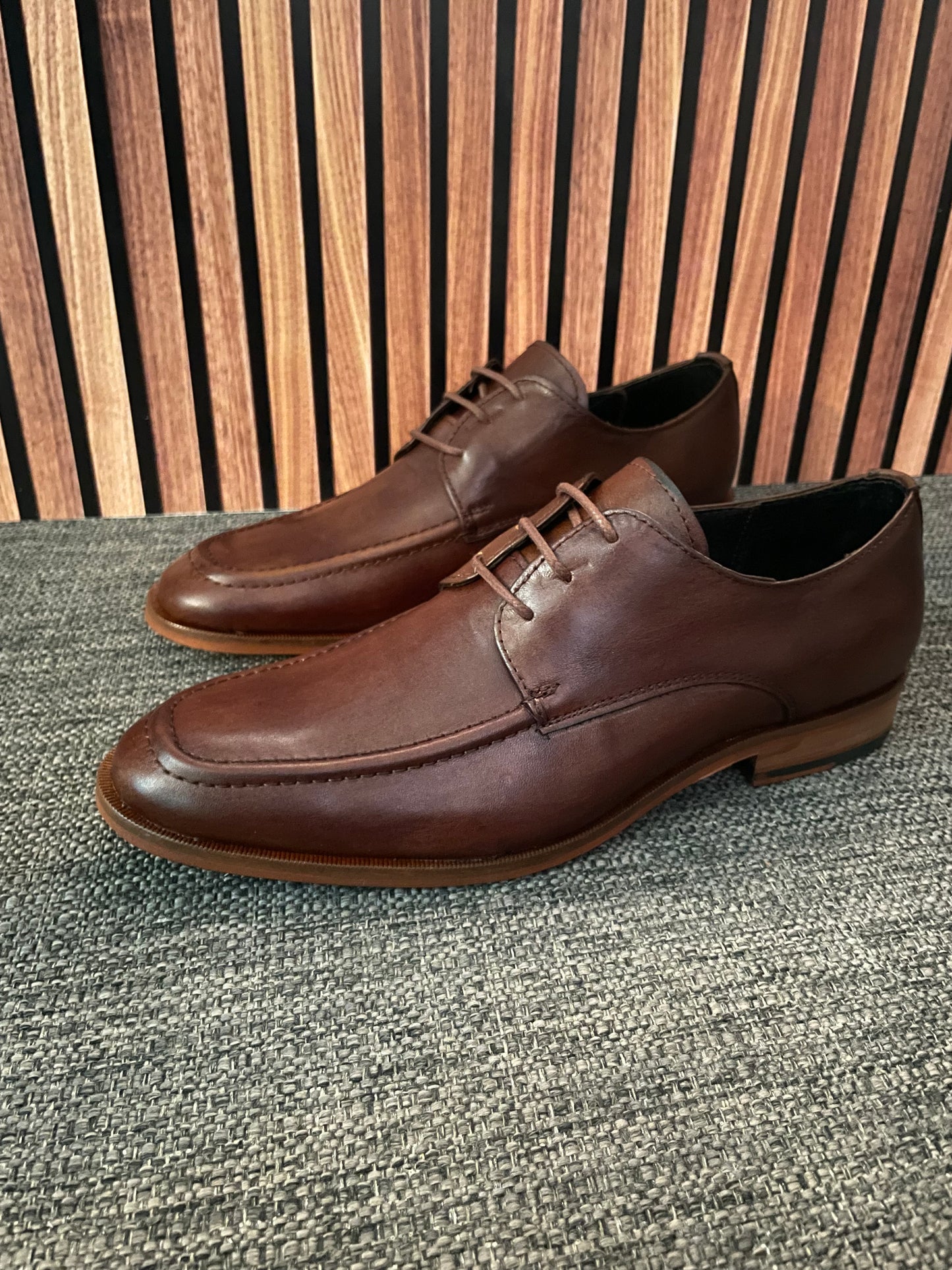 Oxford Madera muñequeado piel y suela de cuero cosida Mod 13001