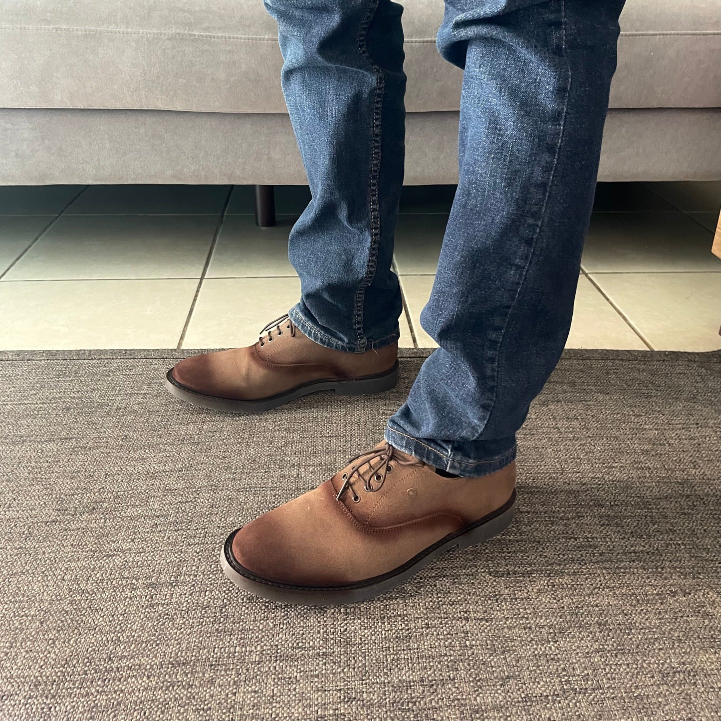 Oxford gamuza canela Mod Enzo 001