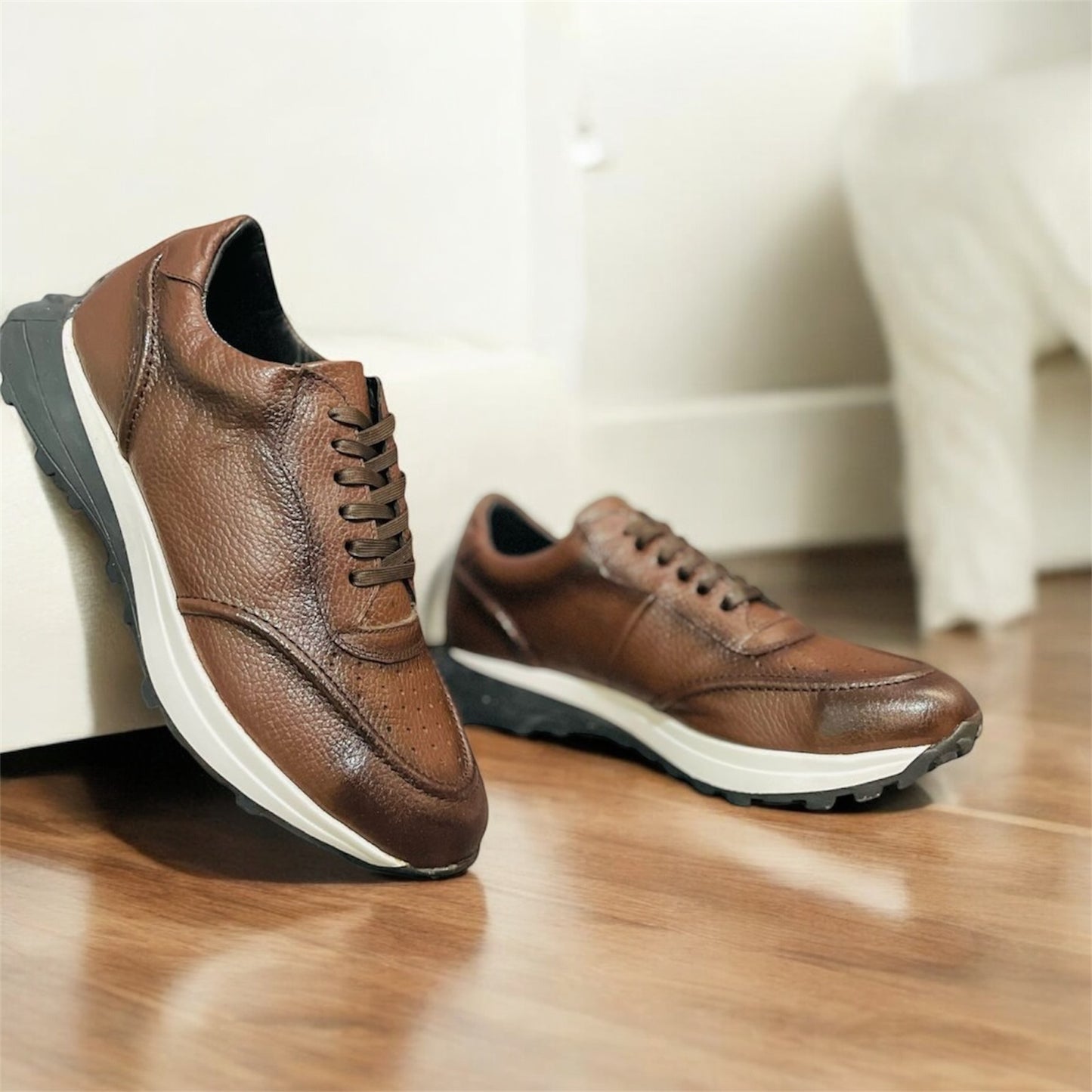Sneakers relief roble corte y forro de piel Mod 1016
