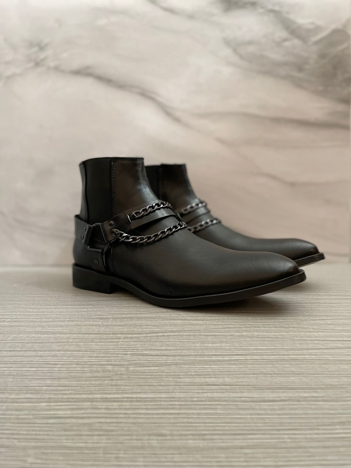 Northbrook doble cadena Piel Atanado Negro suela cocida Mod 408