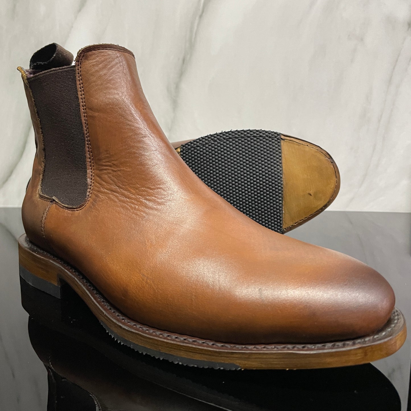 Bota chelsea Honey Vintage Goodyear Welt modelo JHN