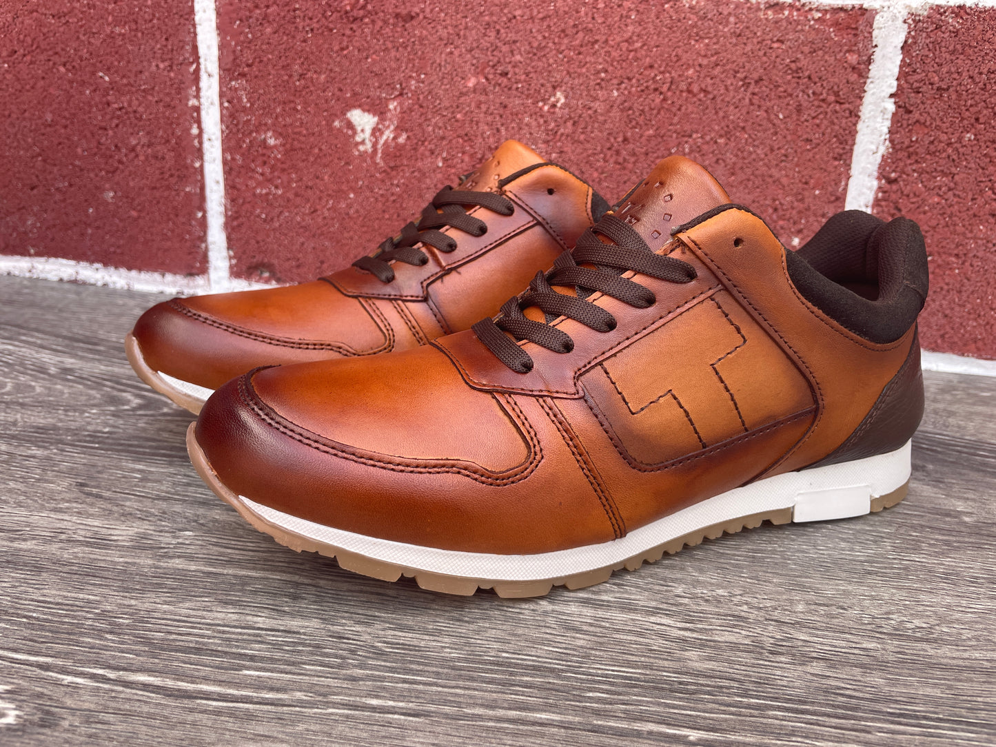 Soft Sneakers shedron ahumado calidad premium Mod 36081