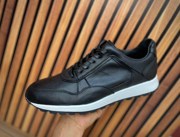 Sneakers Black & White ultra soft piel de borrego mod 1005
