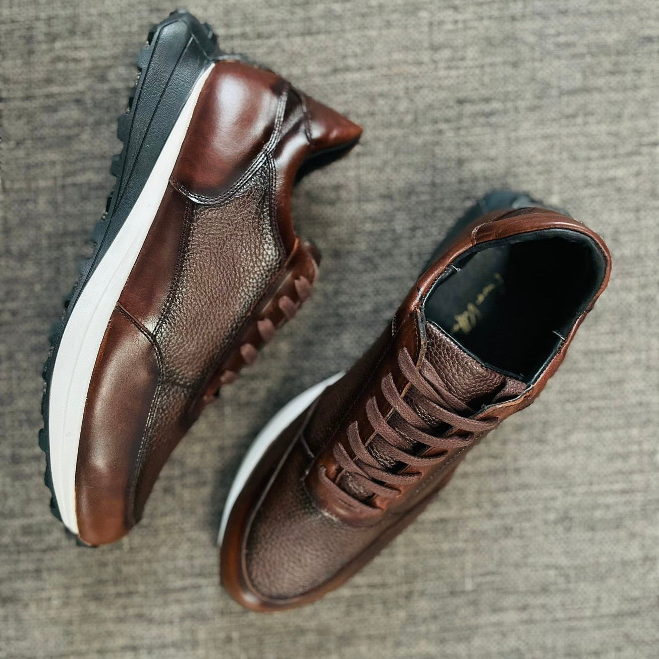 Sneakers wolf brown corte y forro de piel Mod 1212