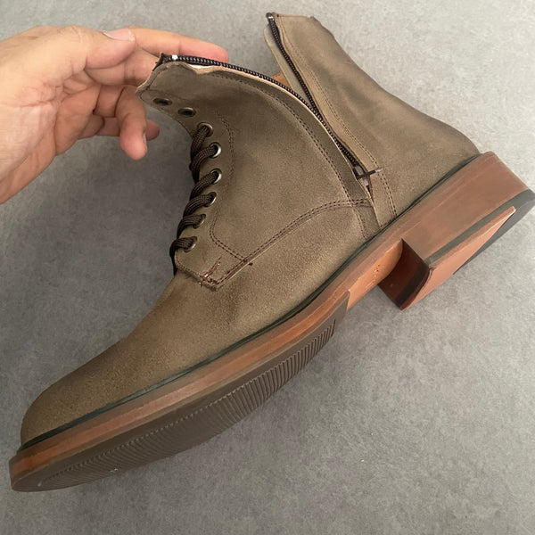 Bota casual Jhon de gamuza pulida premium color camel modelo RCH-001