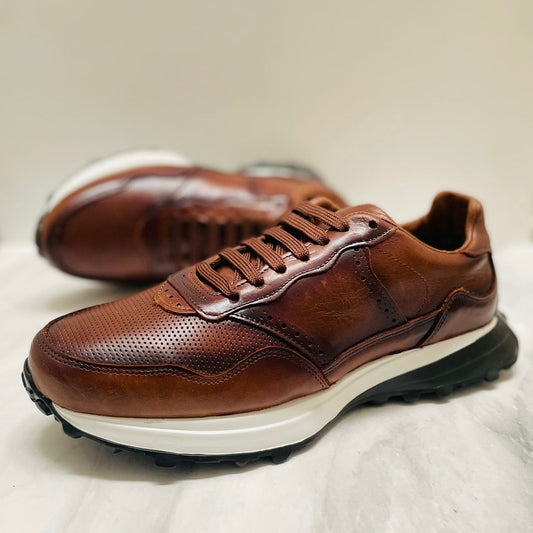 Sneakers de piel color color cognac crazy suela ultraligera de Eva Mod 20010