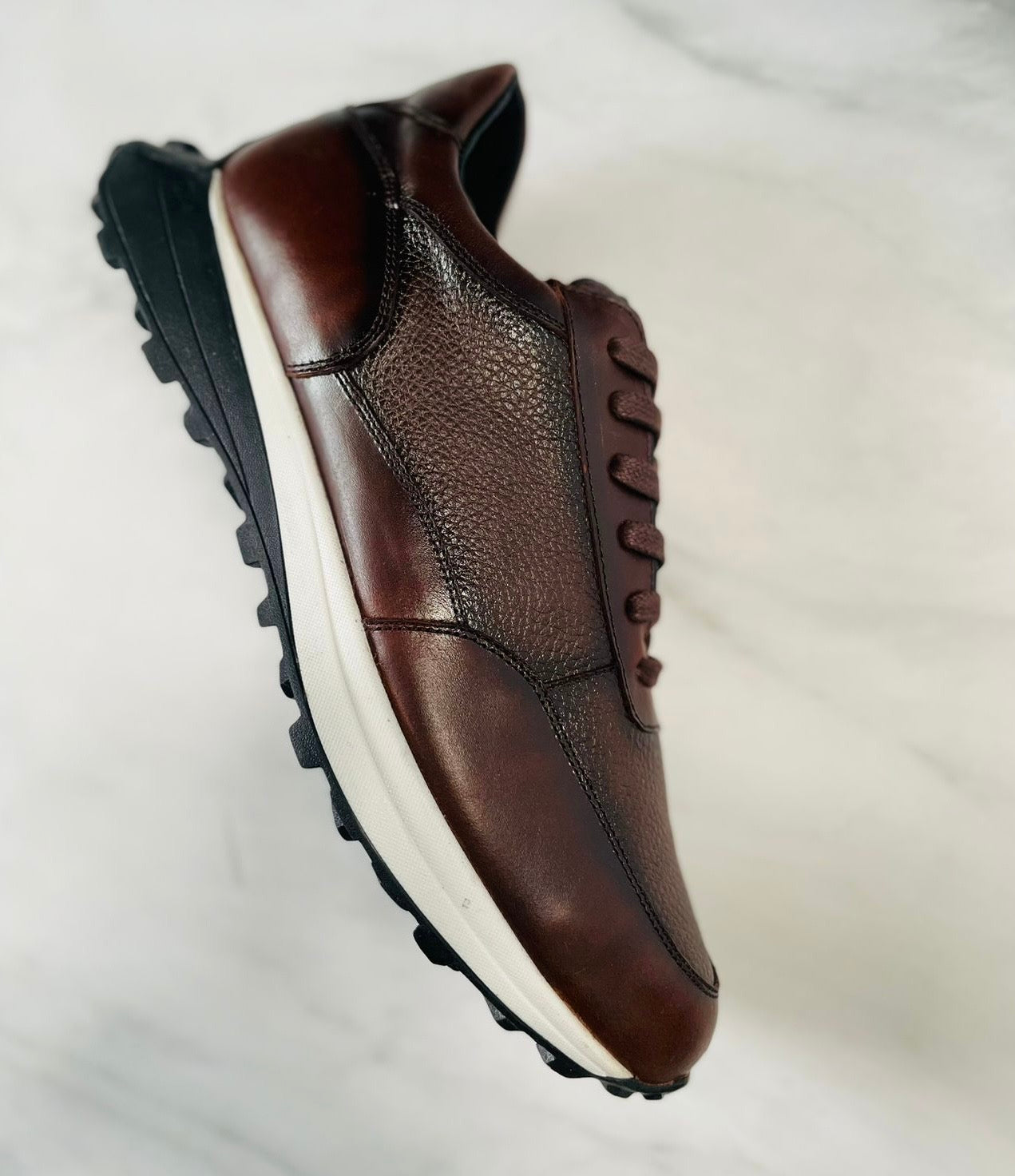 Sneakers wolf brown corte y forro de piel Mod 1212
