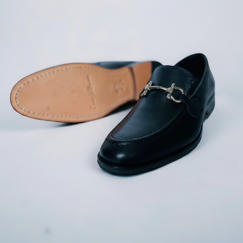 Mocasín Corte Piel Y Suela De Cuero color Negro Mod 7009