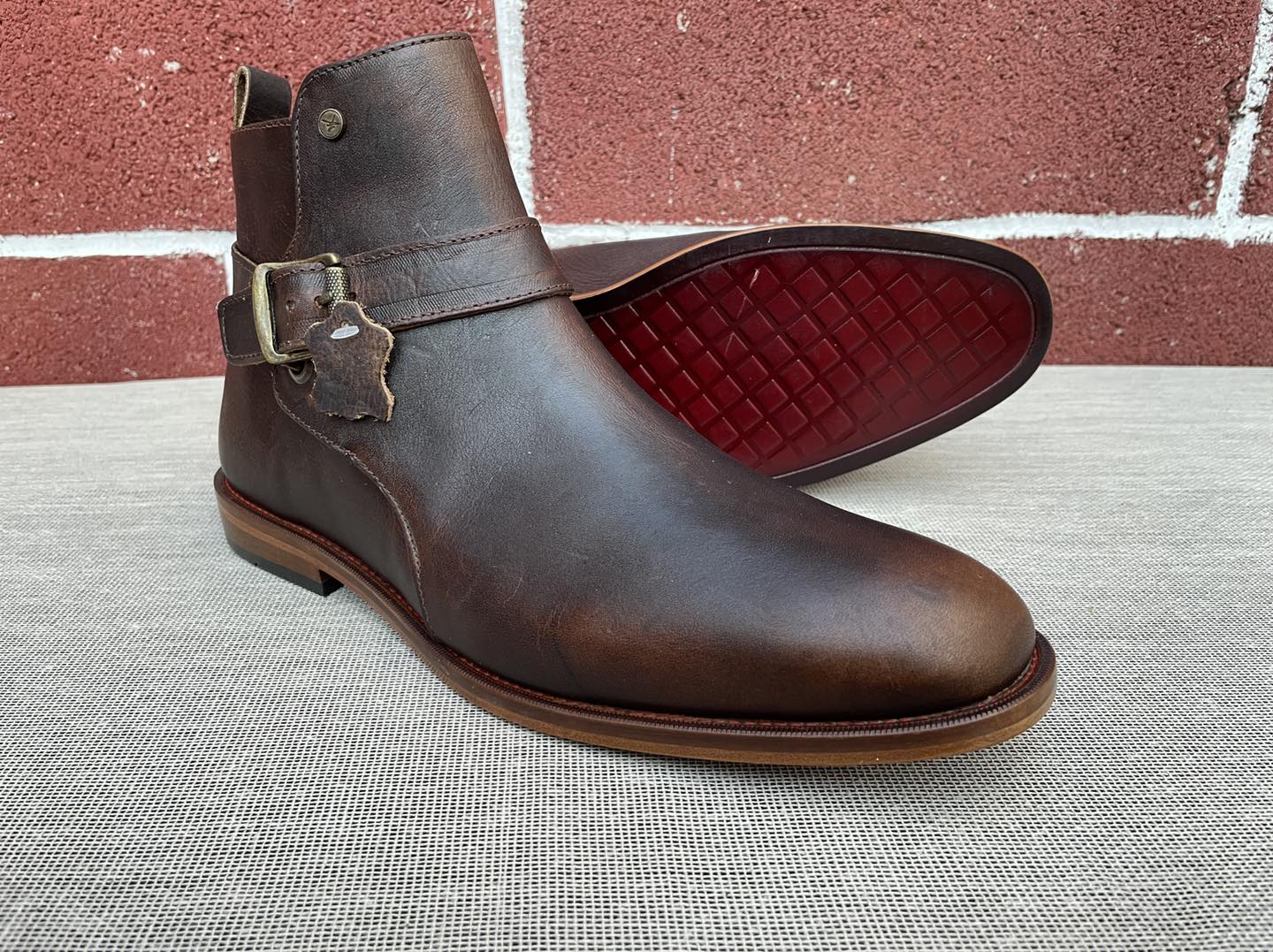 Bota Old Grasso Testa corte piel y  suela de cuero grabada calidad premium  Mod 213