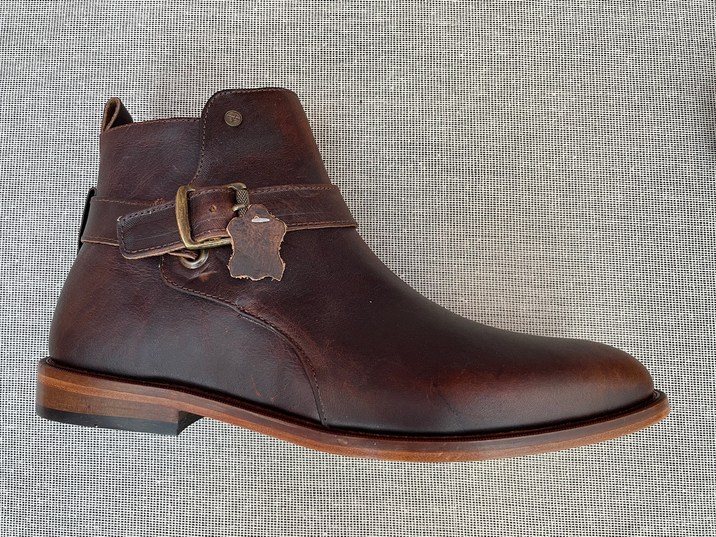 Bota Old Grasso Testa corte piel y  suela de cuero grabada calidad premium  Mod 213