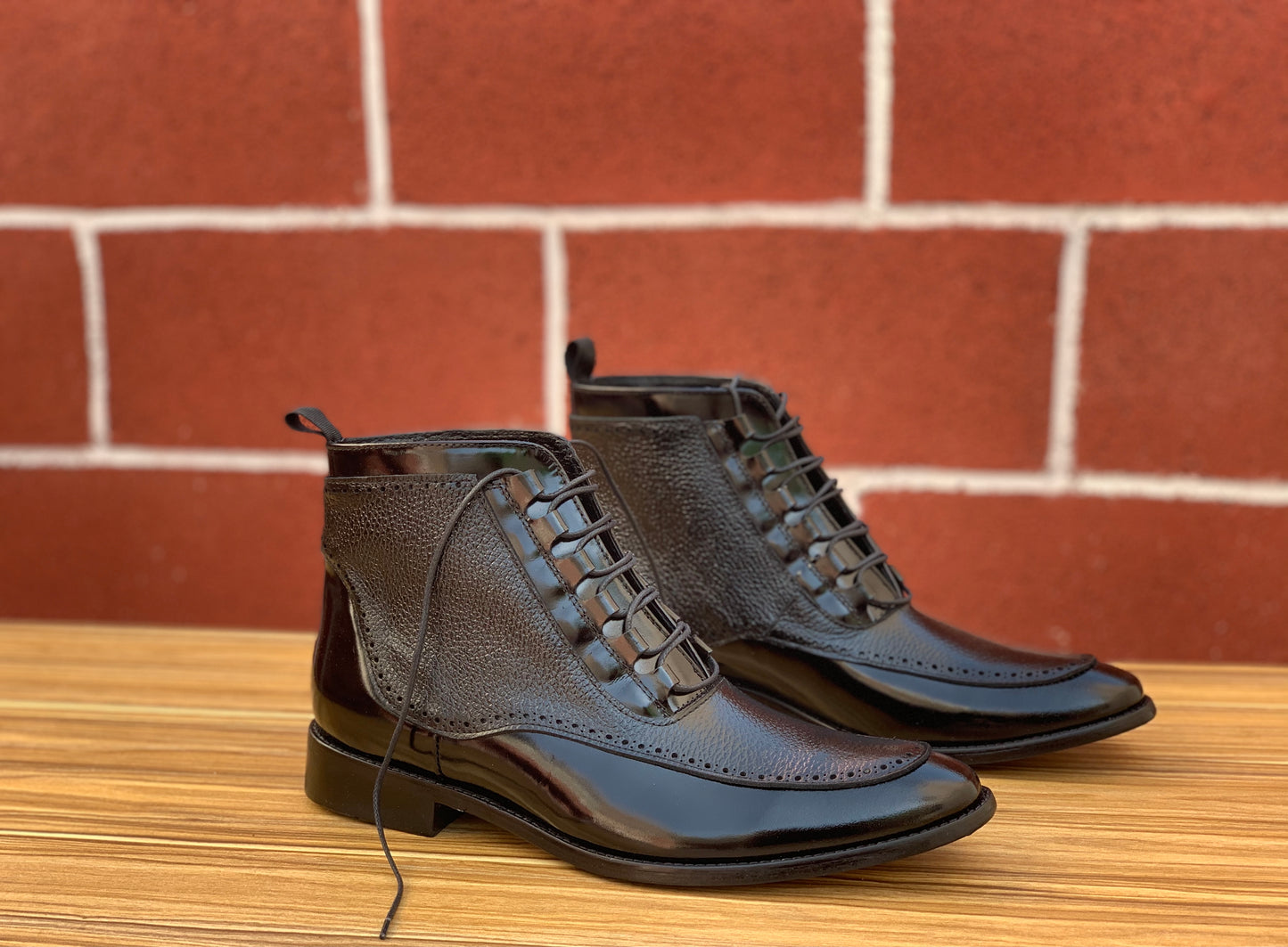 Black Diamond Bota corte piel y suela de cuero Negra Mod 3000